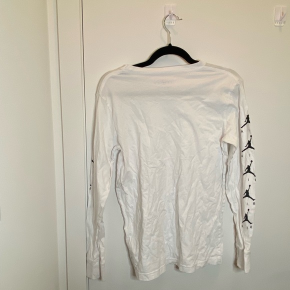 Air Jordan Nike White Long Sleeve - Picture 3 of 5